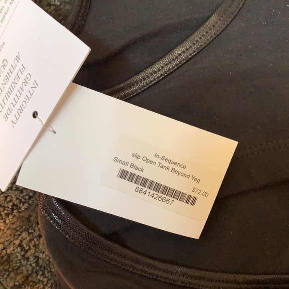 NET Beyond Yoga Slip open tank - Picture 4 of 5